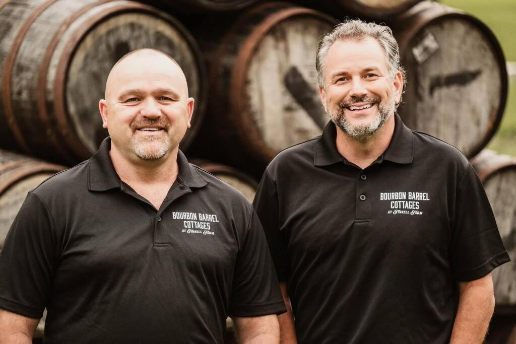 #4 Kentucky Bourbon Trail Bourbon Barrel Cottages Lawrenceburg Екстер'єр фото