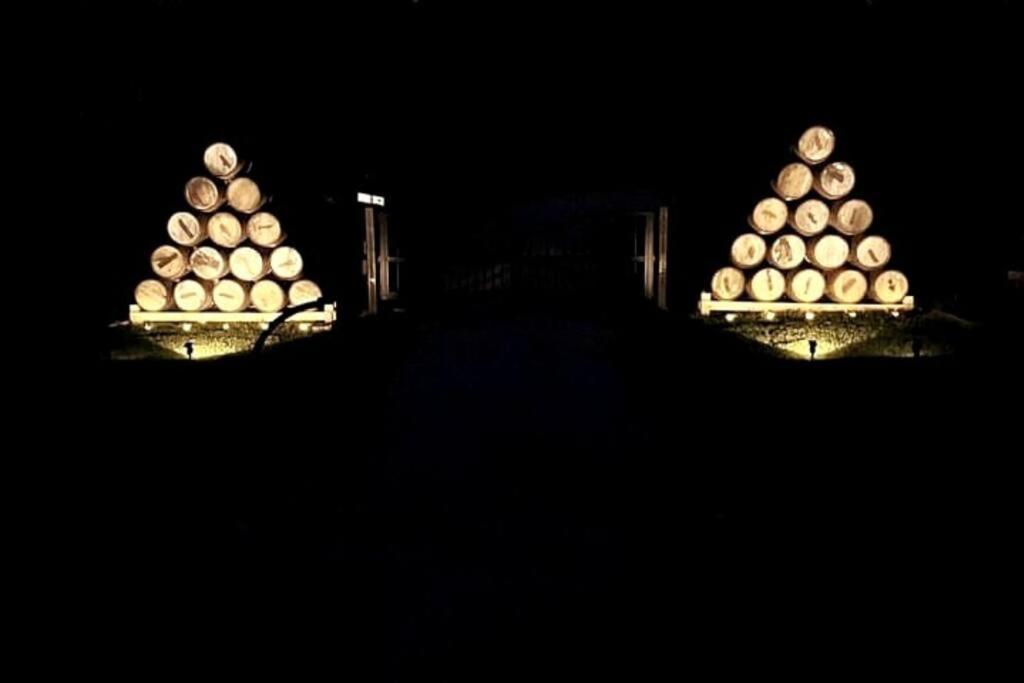 #4 Kentucky Bourbon Trail Bourbon Barrel Cottages Lawrenceburg Екстер'єр фото